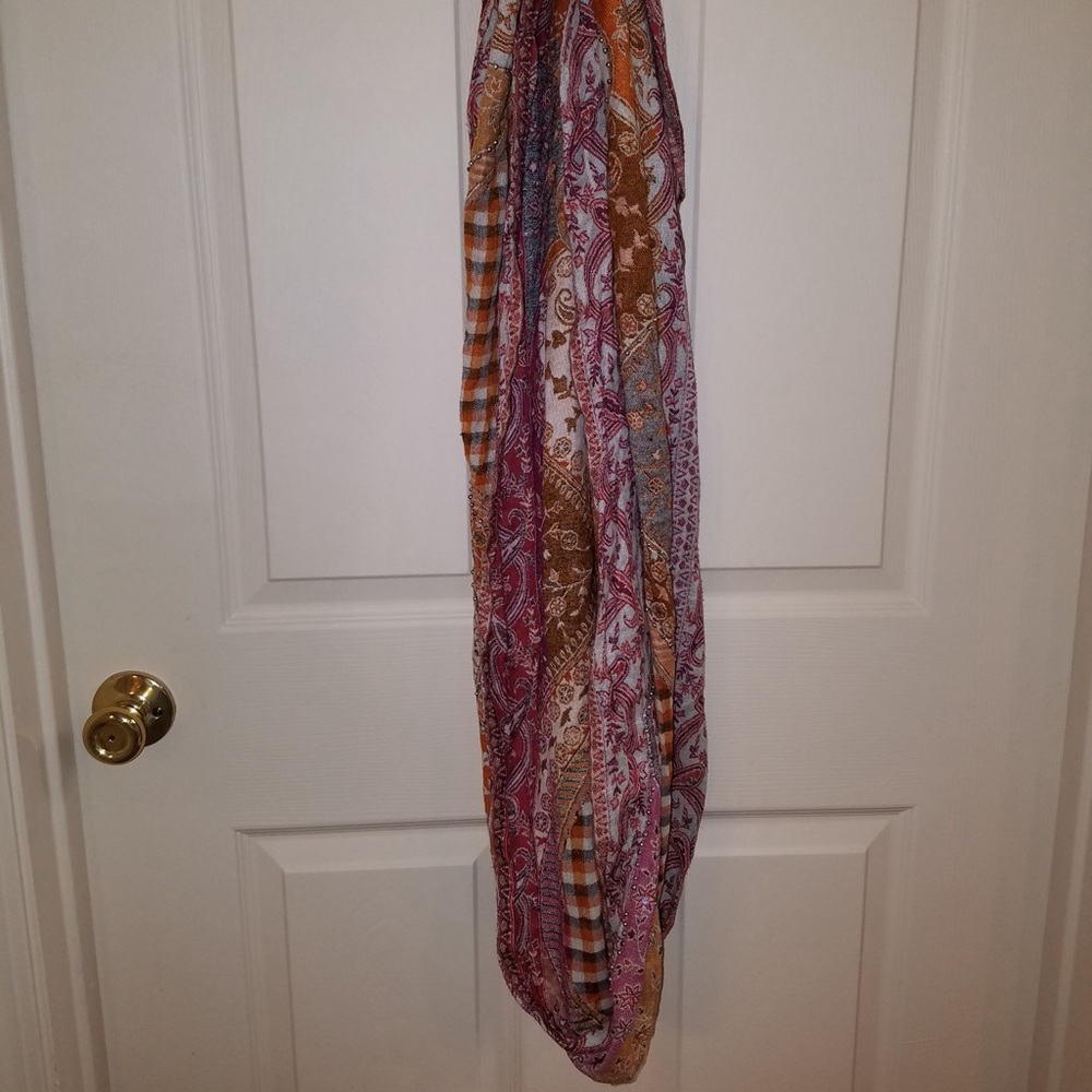 Infinity scarf